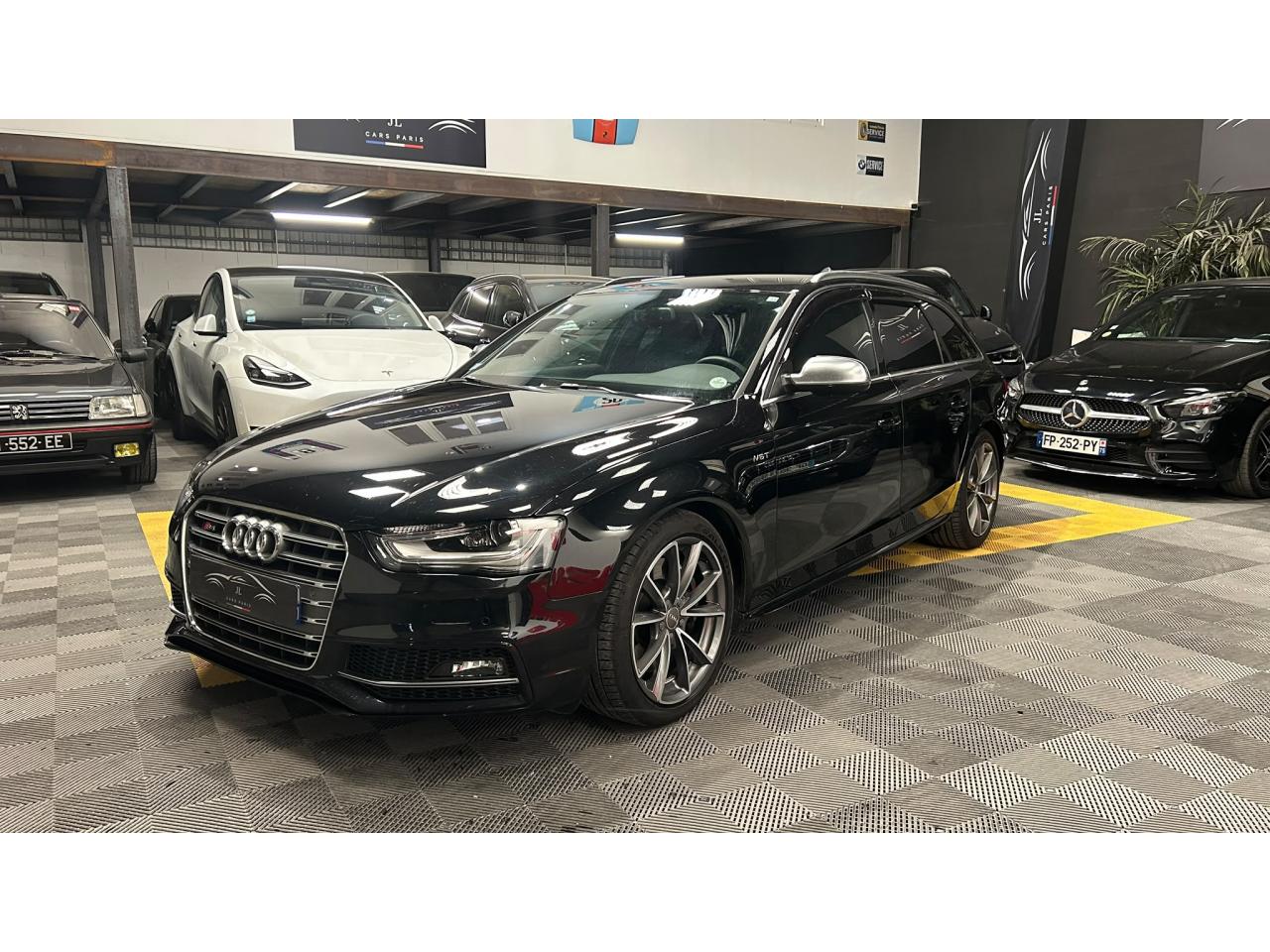 AUDI S4 AVANT