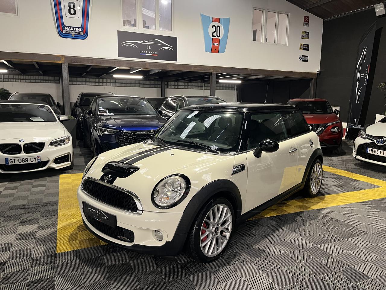 MINI MINI