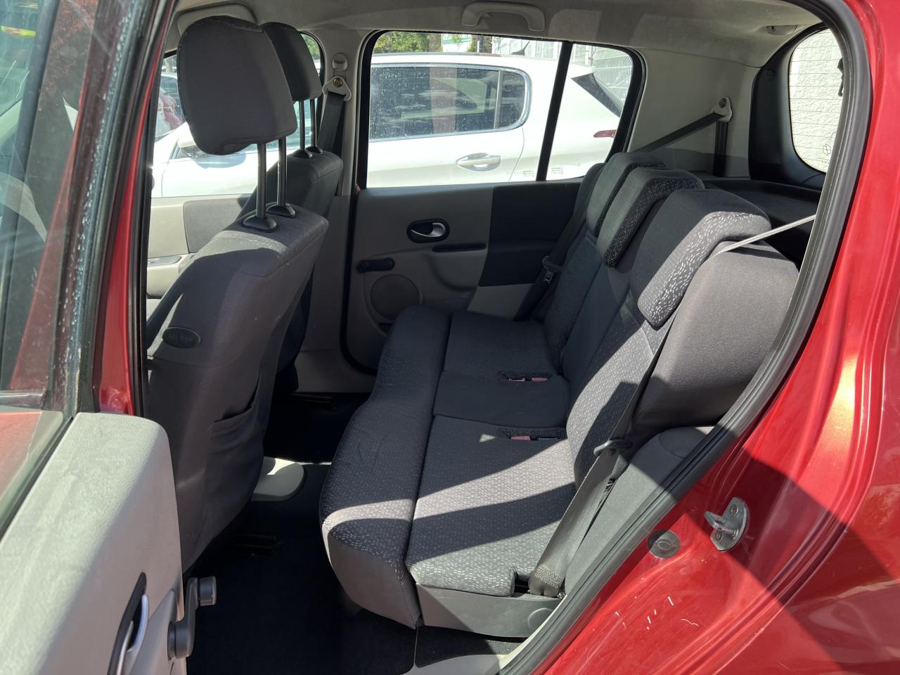 Thumbnail 8