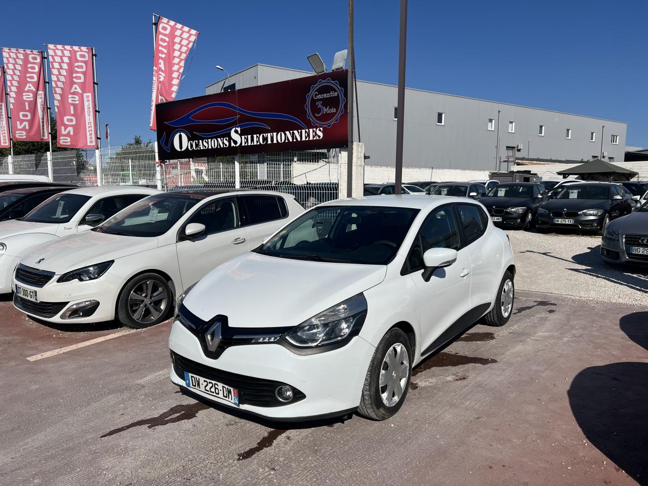 RENAULT CLIO