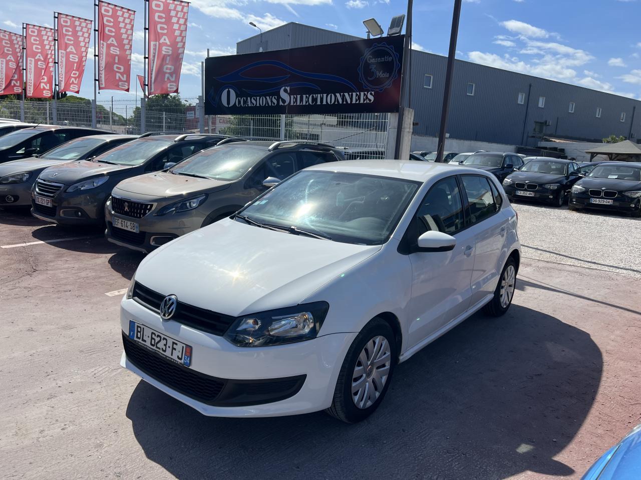 VOLKSWAGEN POLO
