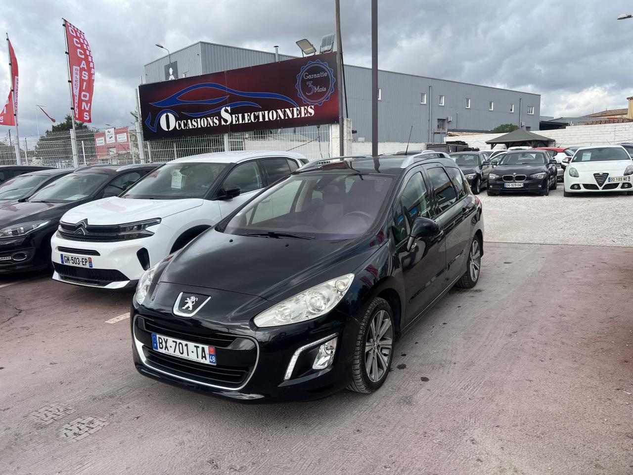 PEUGEOT 308