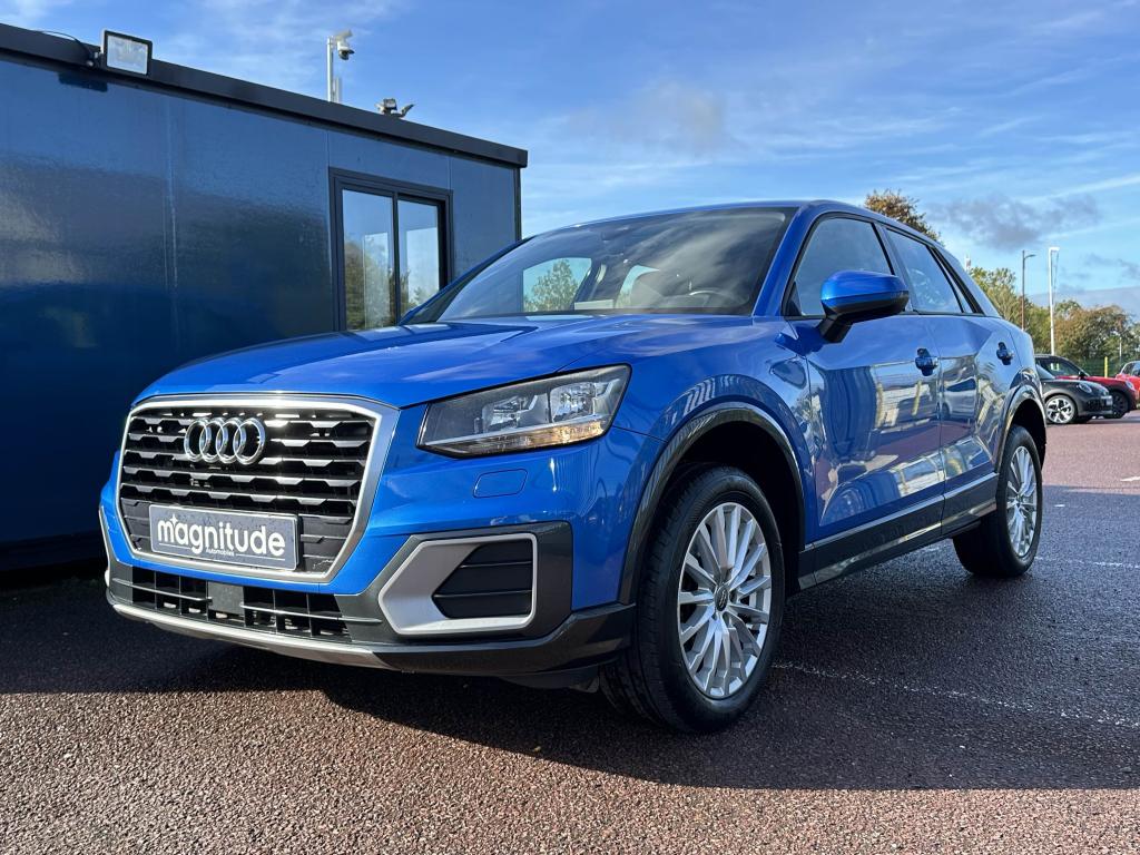 AUDI Q2