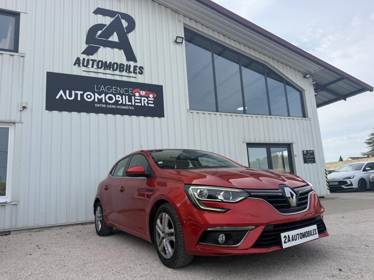 RENAULT MEGANE