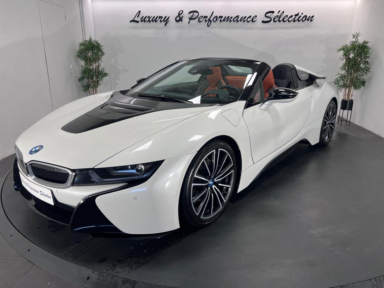 BMW i8 Roadster 374ch - test batterie 91% - Options +++