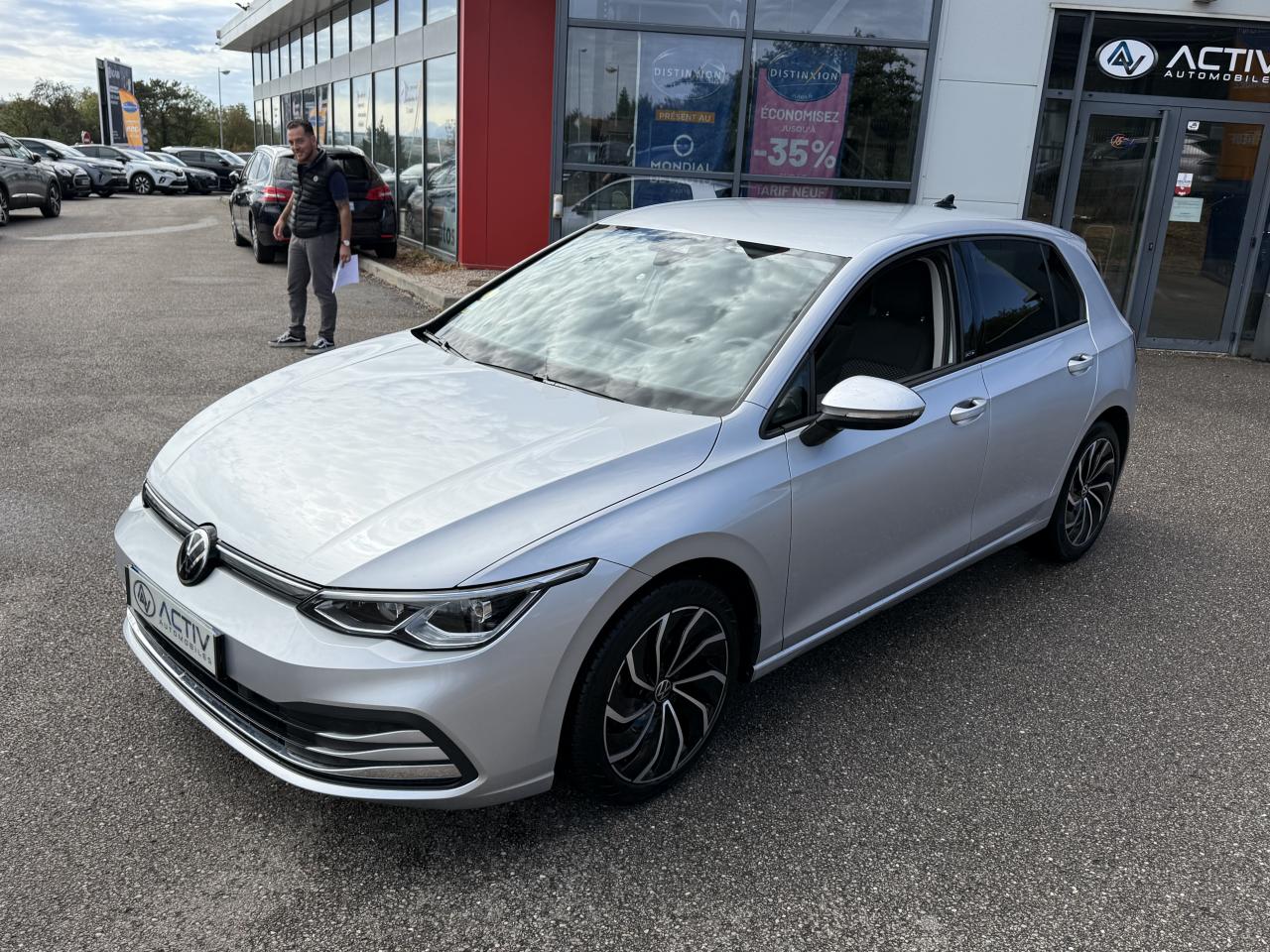 VOLKSWAGEN GOLF VIII