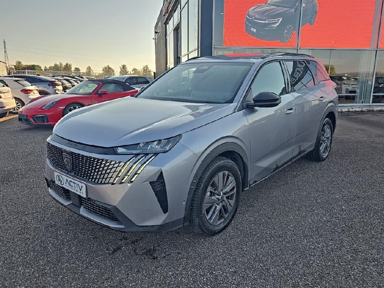 PEUGEOT 5008
