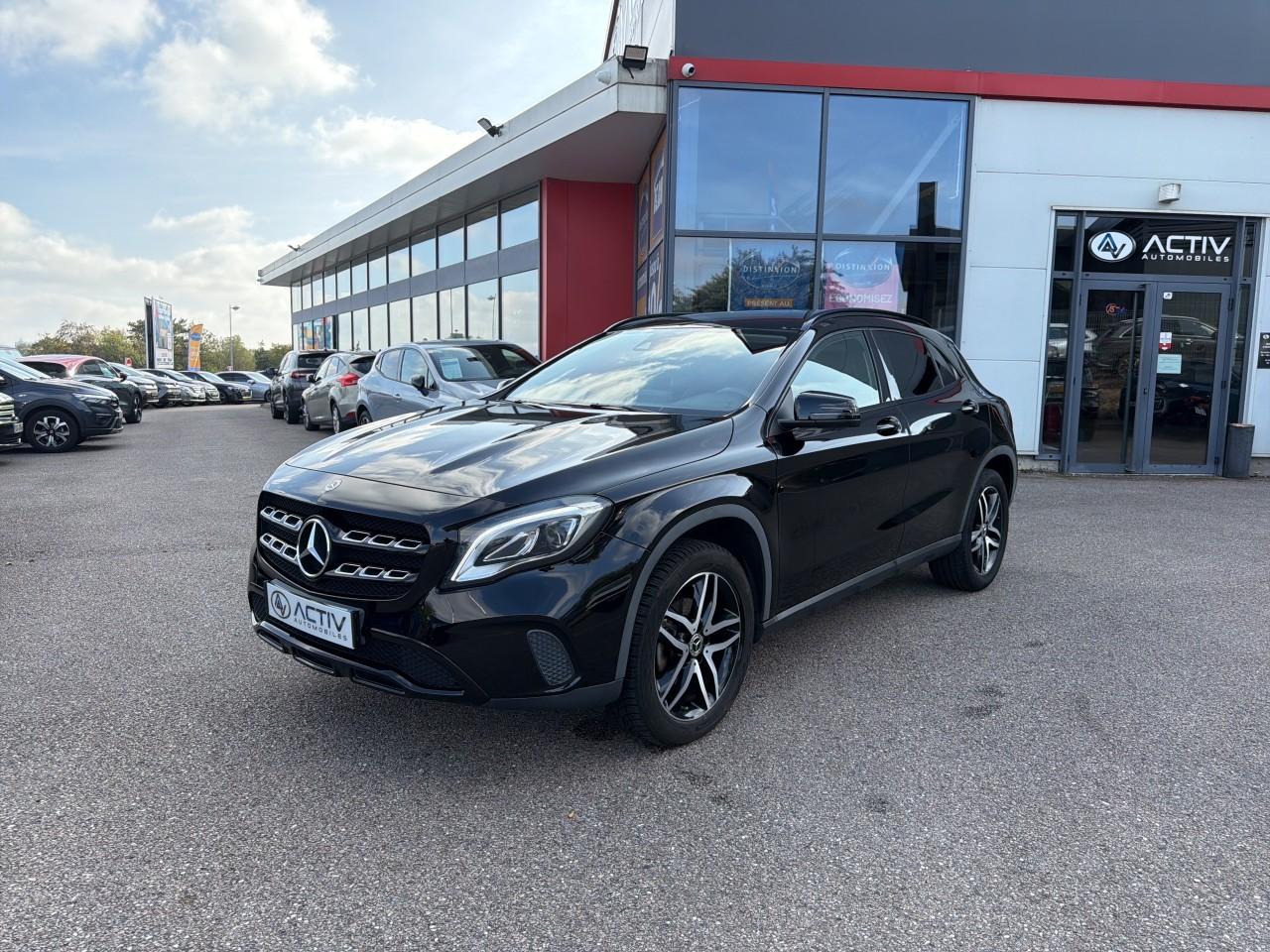 MERCEDES GLA