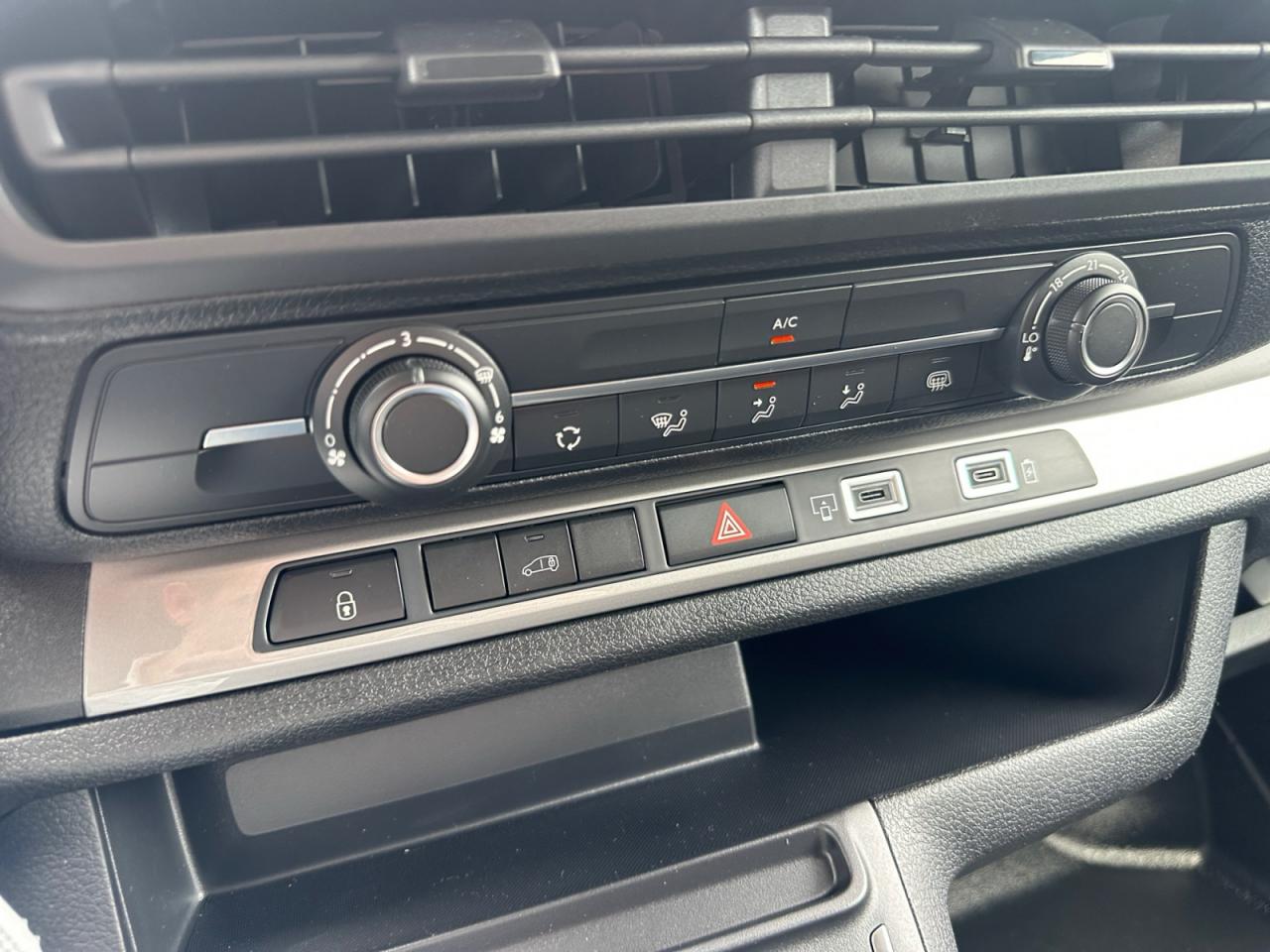 Thumbnail 24