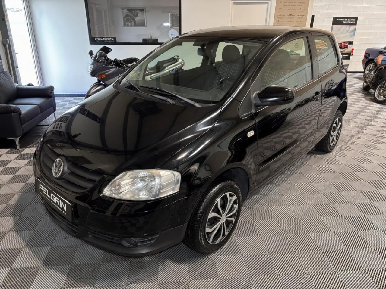 VOLKSWAGEN FOX