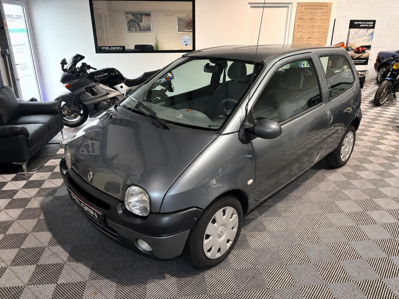 RENAULT TWINGO 1.2i - Phase 4 - Très bel état - Distribution neuve