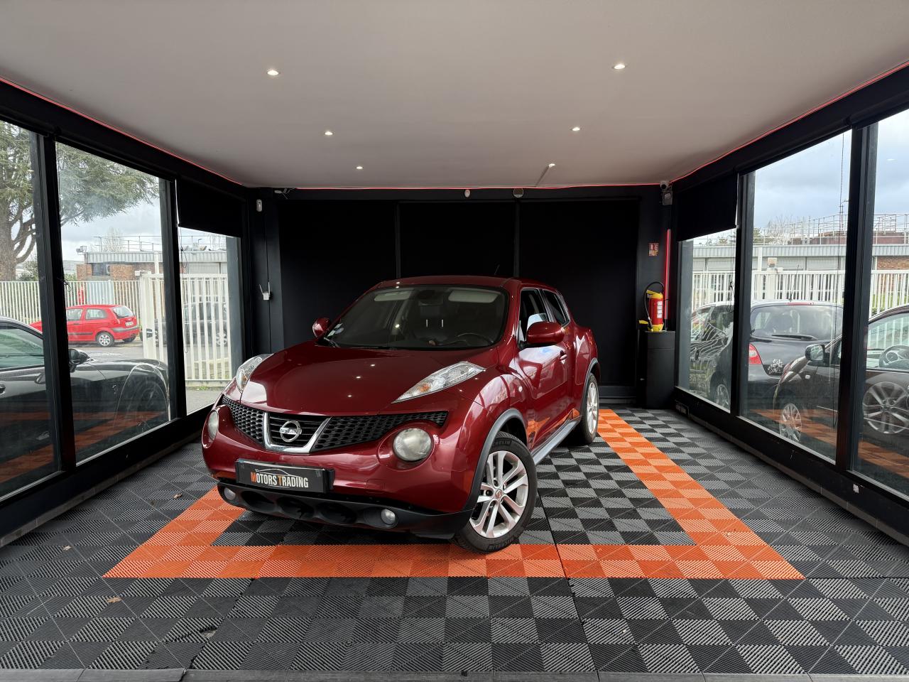 NISSAN JUKE