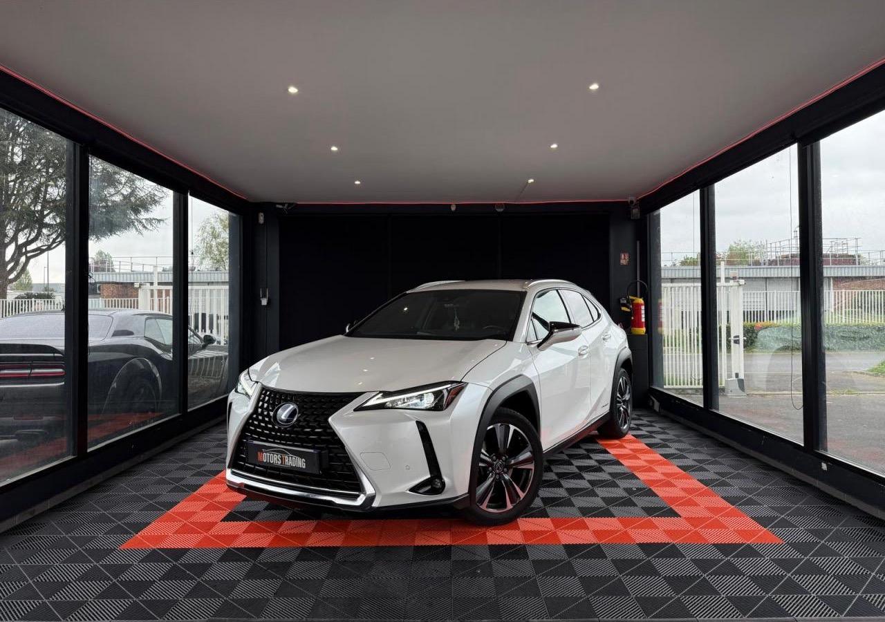 LEXUS UX 250h 2WD - BV E-CVT 2022  250H Premium Edition