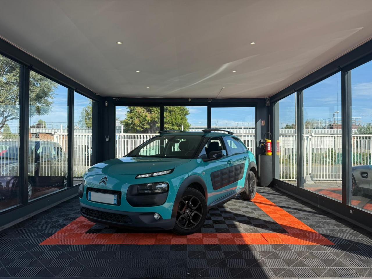 CITROEN C4 CACTUS 1.6 BlueHDi 100 S&S Feel Business