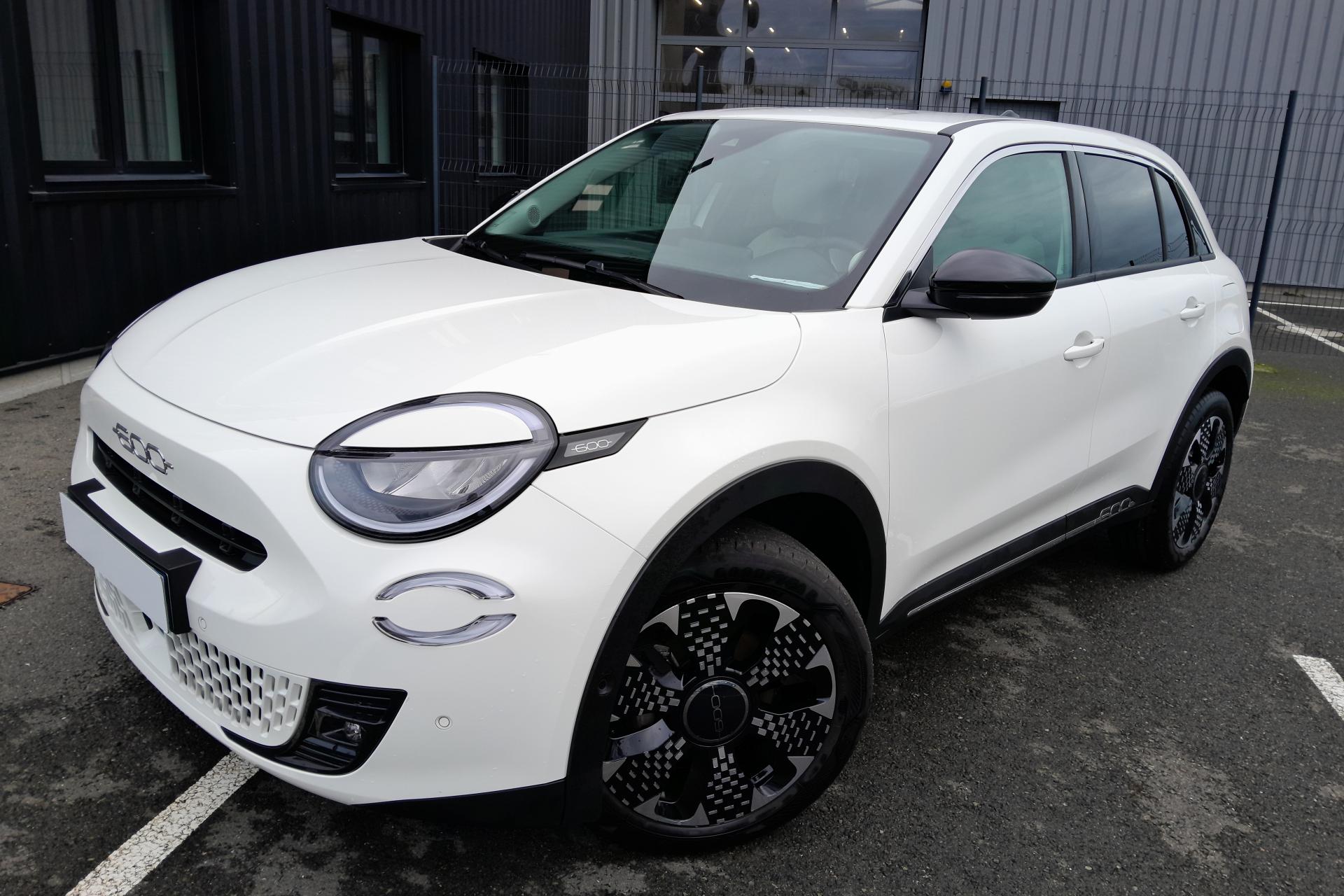 FIAT FIAT 600 1.2 Hybrid - 110 - BV DCT  La Prima