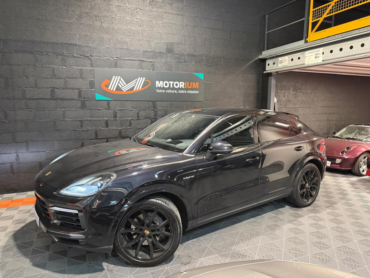 PORSCHE CAYENNE