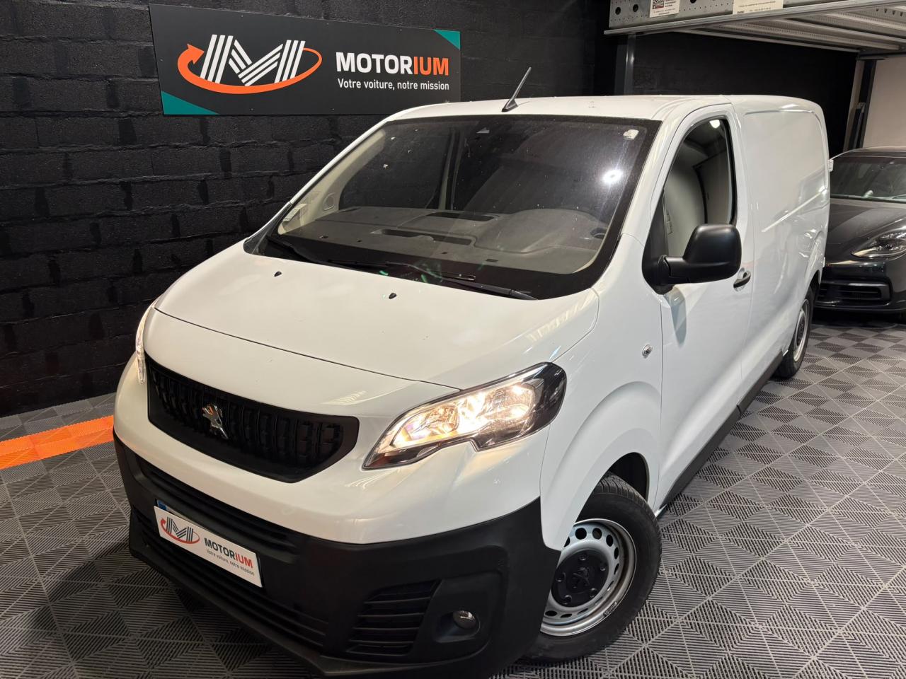 PEUGEOT EXPERT