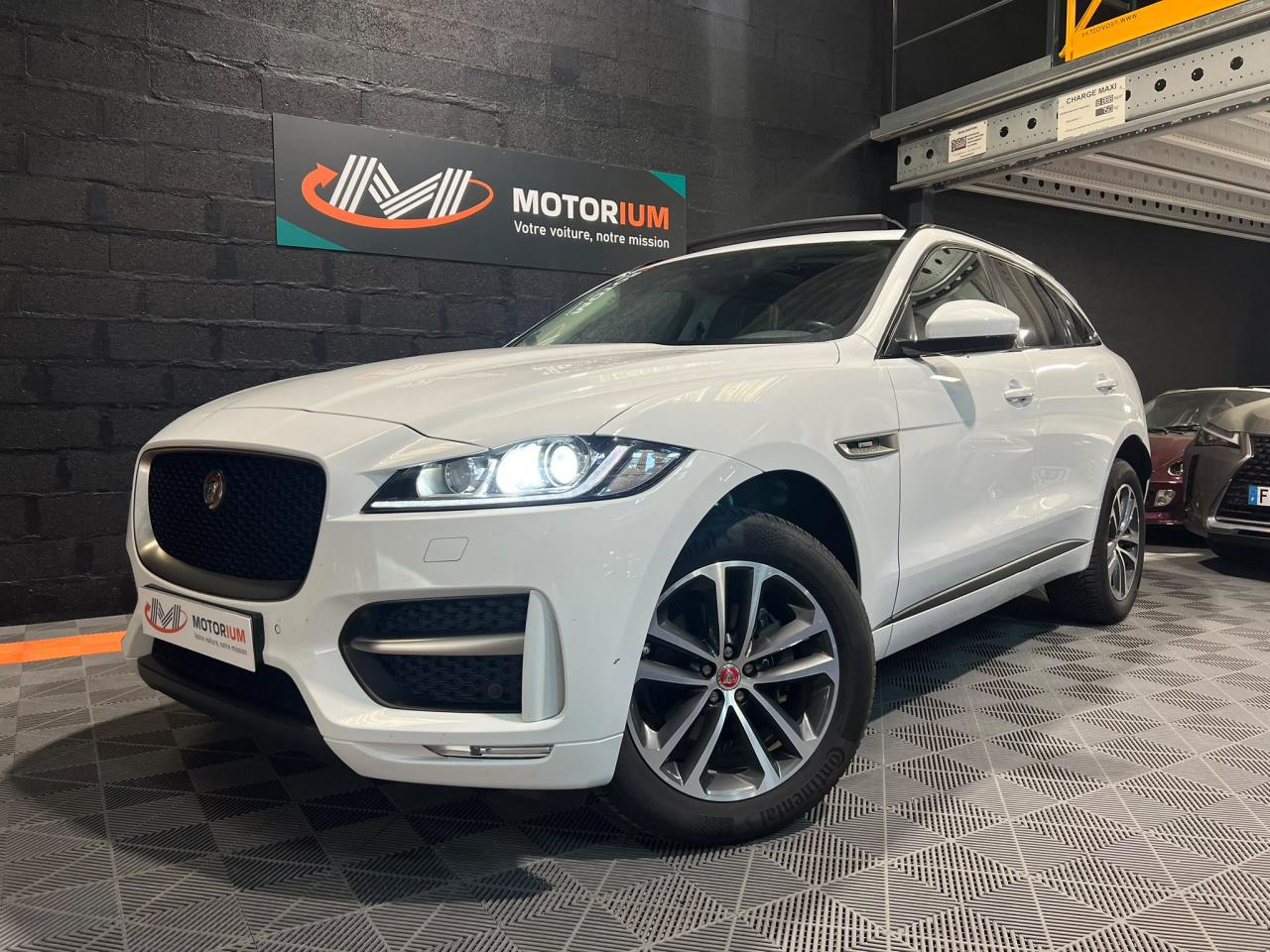 JAGUAR F-PACE 2.0 D - 180 - AWD R-Sport - TO - SON MERIDIAN - 1ERE MAIN - SUIVI COMPLET