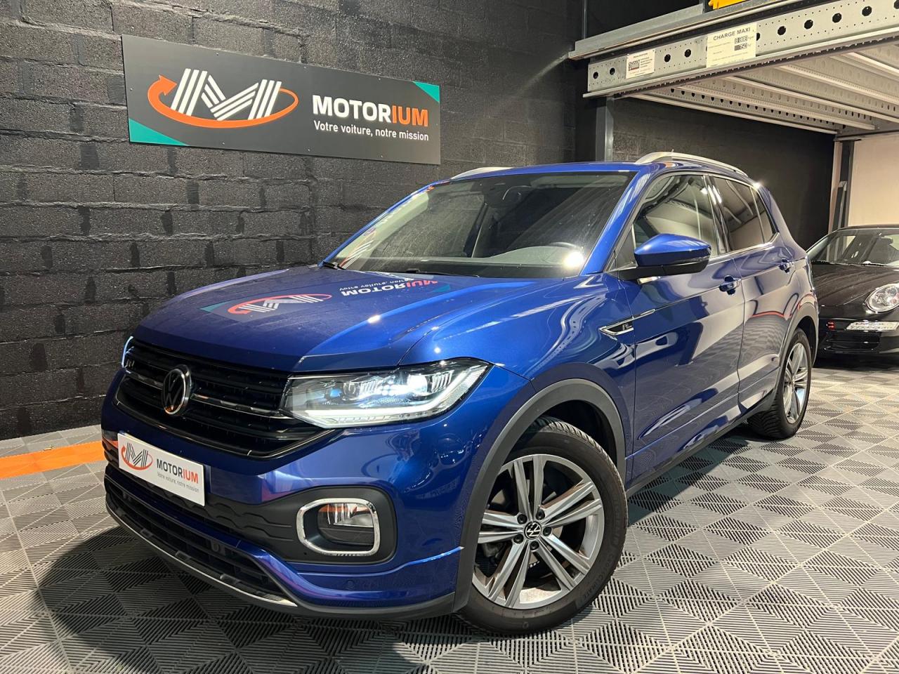 VOLKSWAGEN T-CROSS R-line 1.0 TSI - 110 -DSG 7 - ORIGINE FR - 1ère MAIN - CAM DE RECUL - SUIVI COMPLET