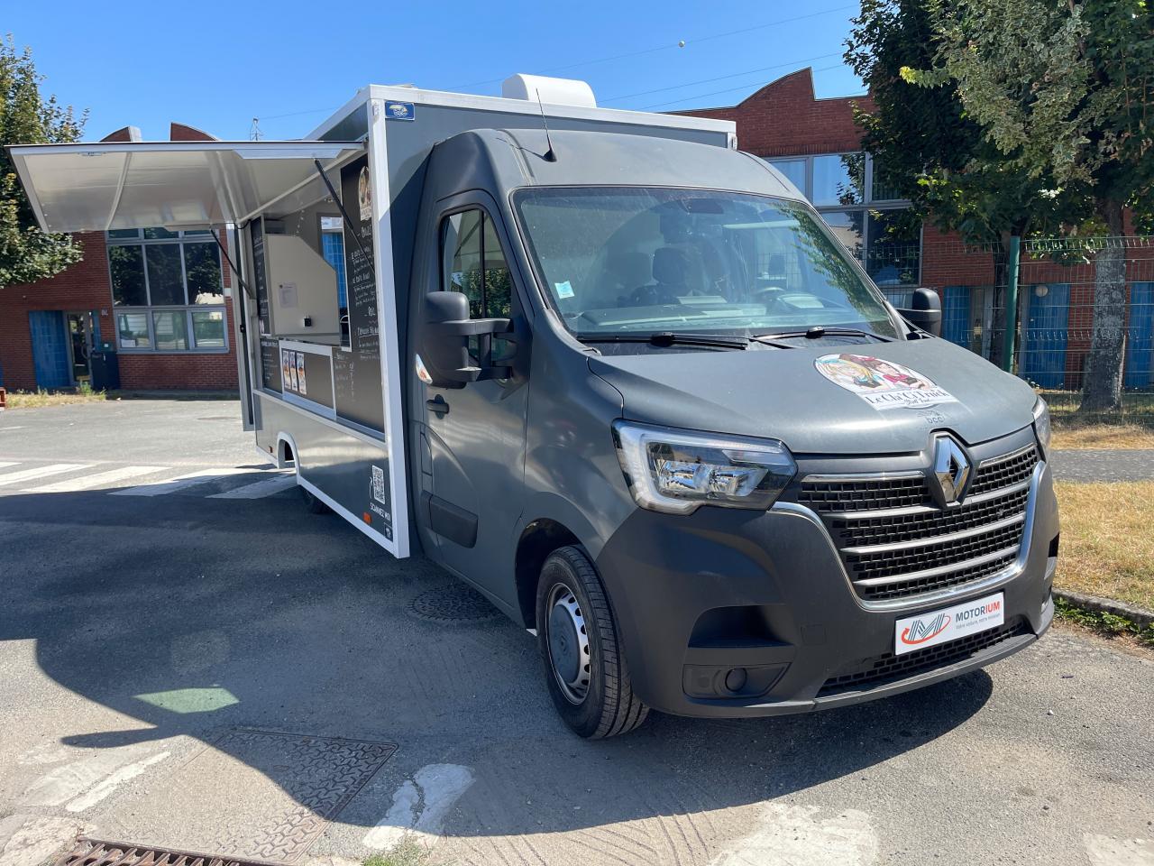 RENAULT MASTER FOODTRUCK - III ph.3 - L3H2 2.3 dCi - 145  PLANCHER CABINE