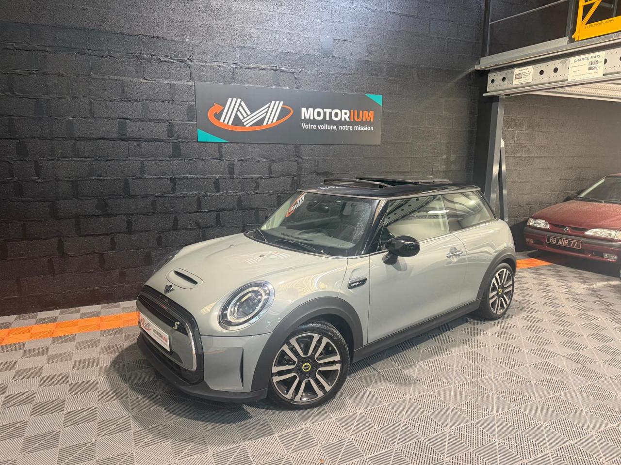MINI MINI