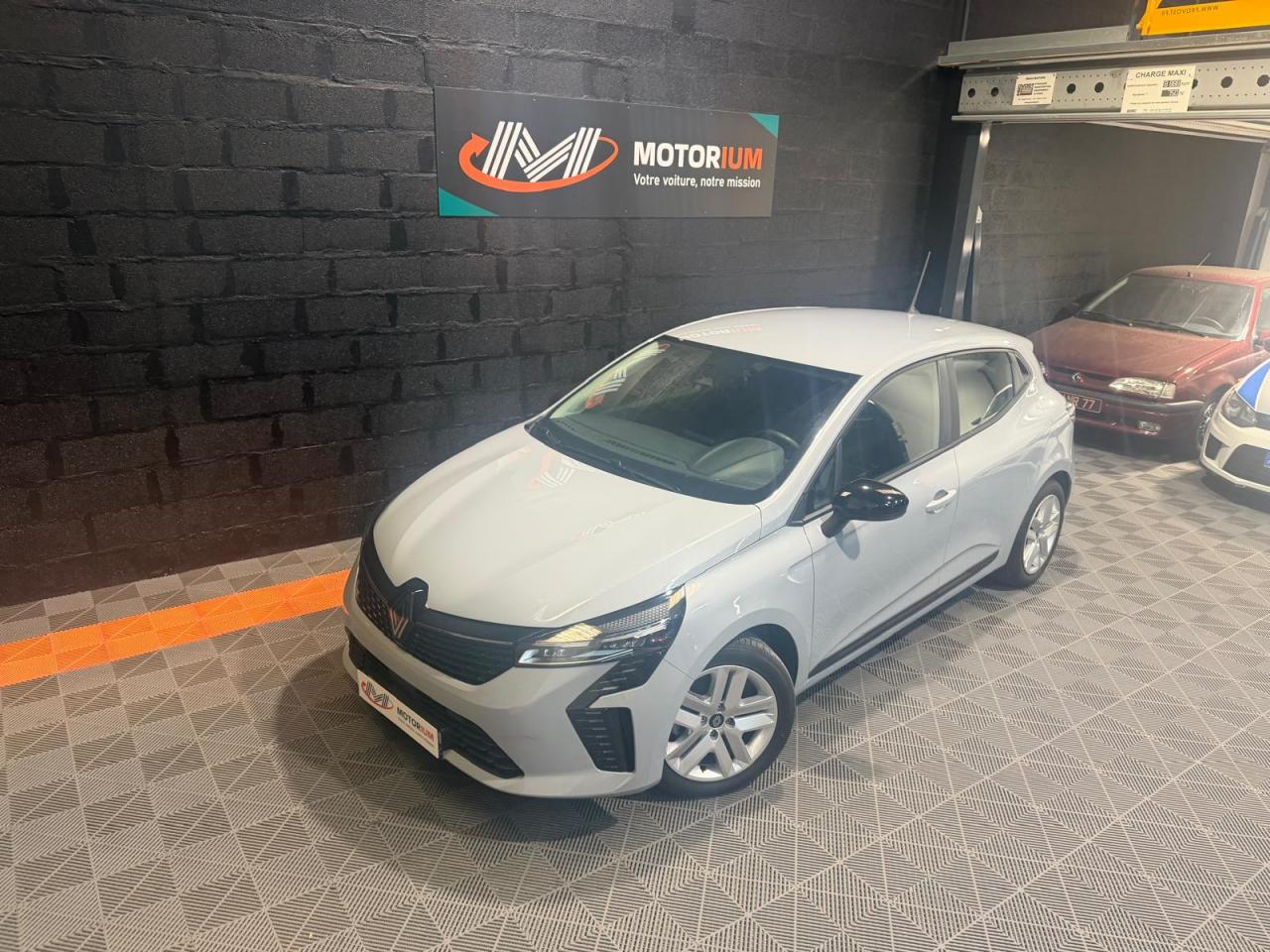 RENAULT CLIO