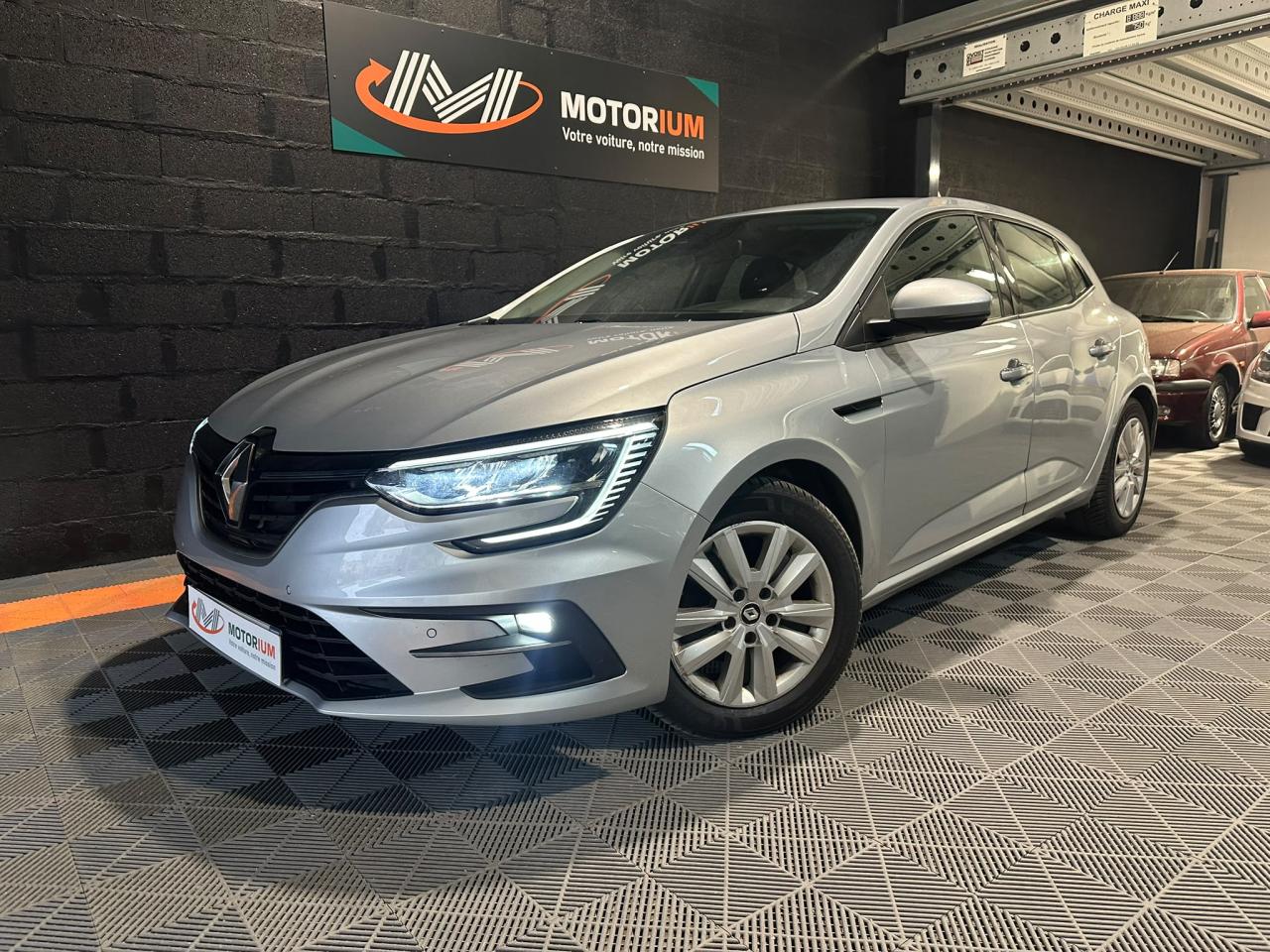 RENAULT MEGANE