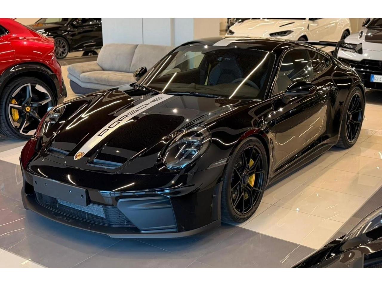 PORSCHE 911