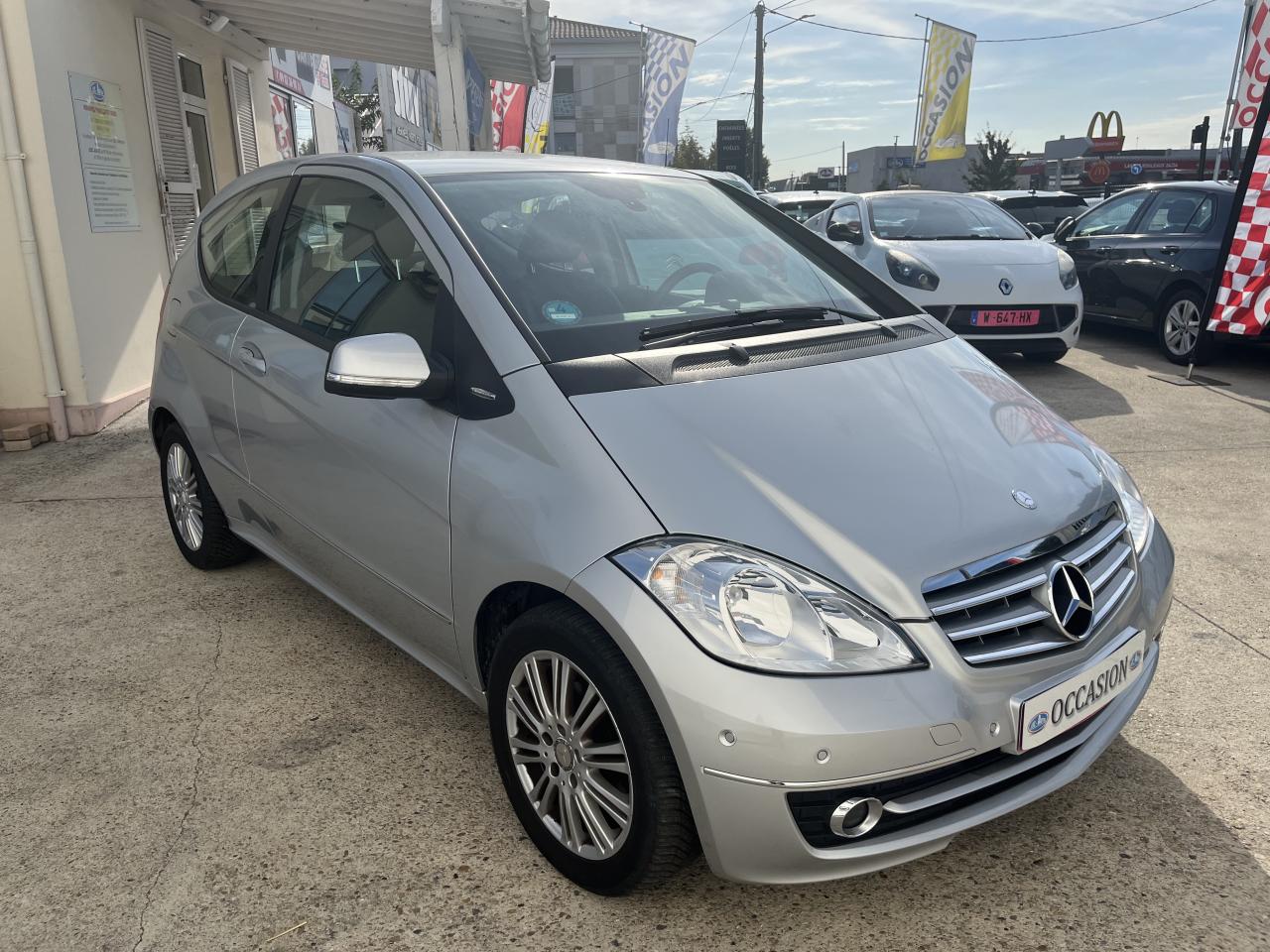 MERCEDES CLASSE A
