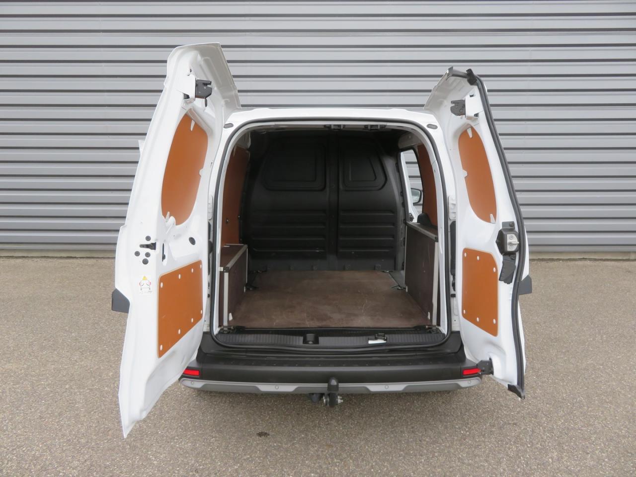 Thumbnail 16