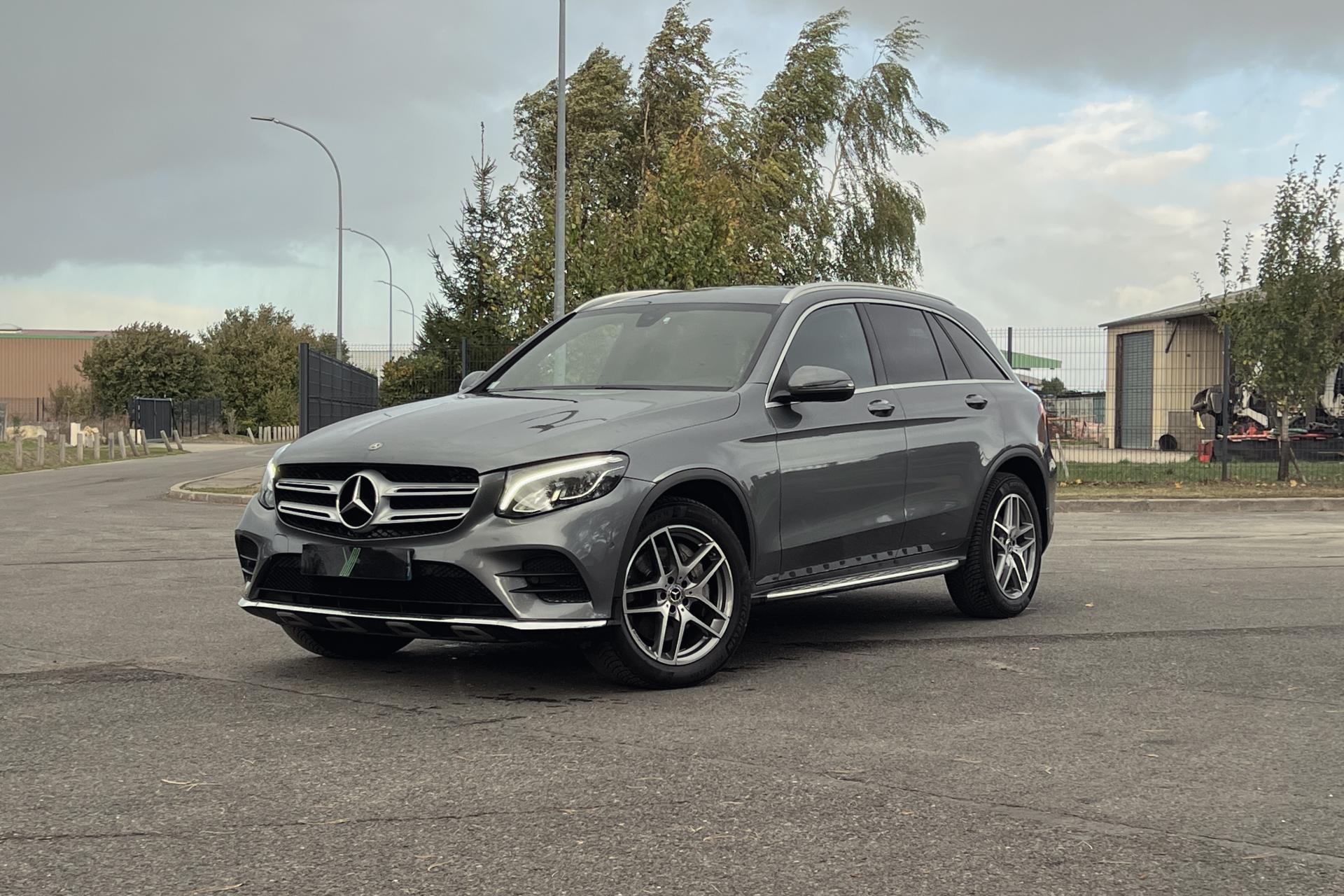 MERCEDES GLC