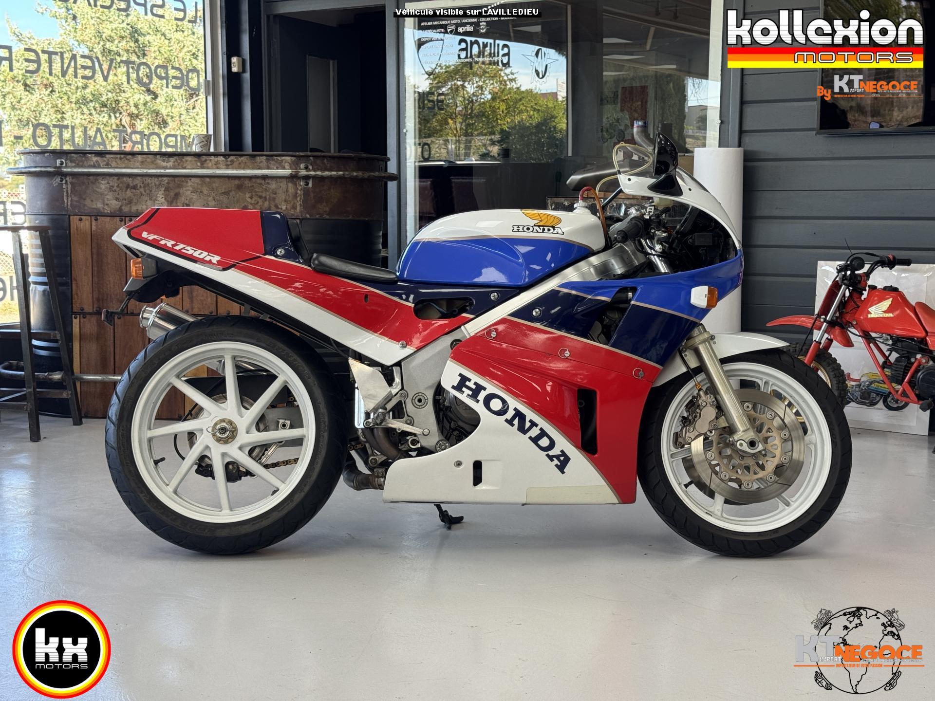 HONDA VFR 750 R RC30 1987 V4 HRC