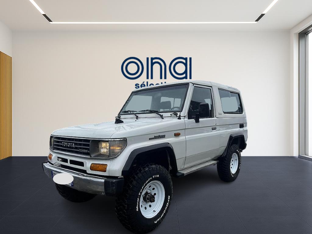 TOYOTA LAND CRUISER