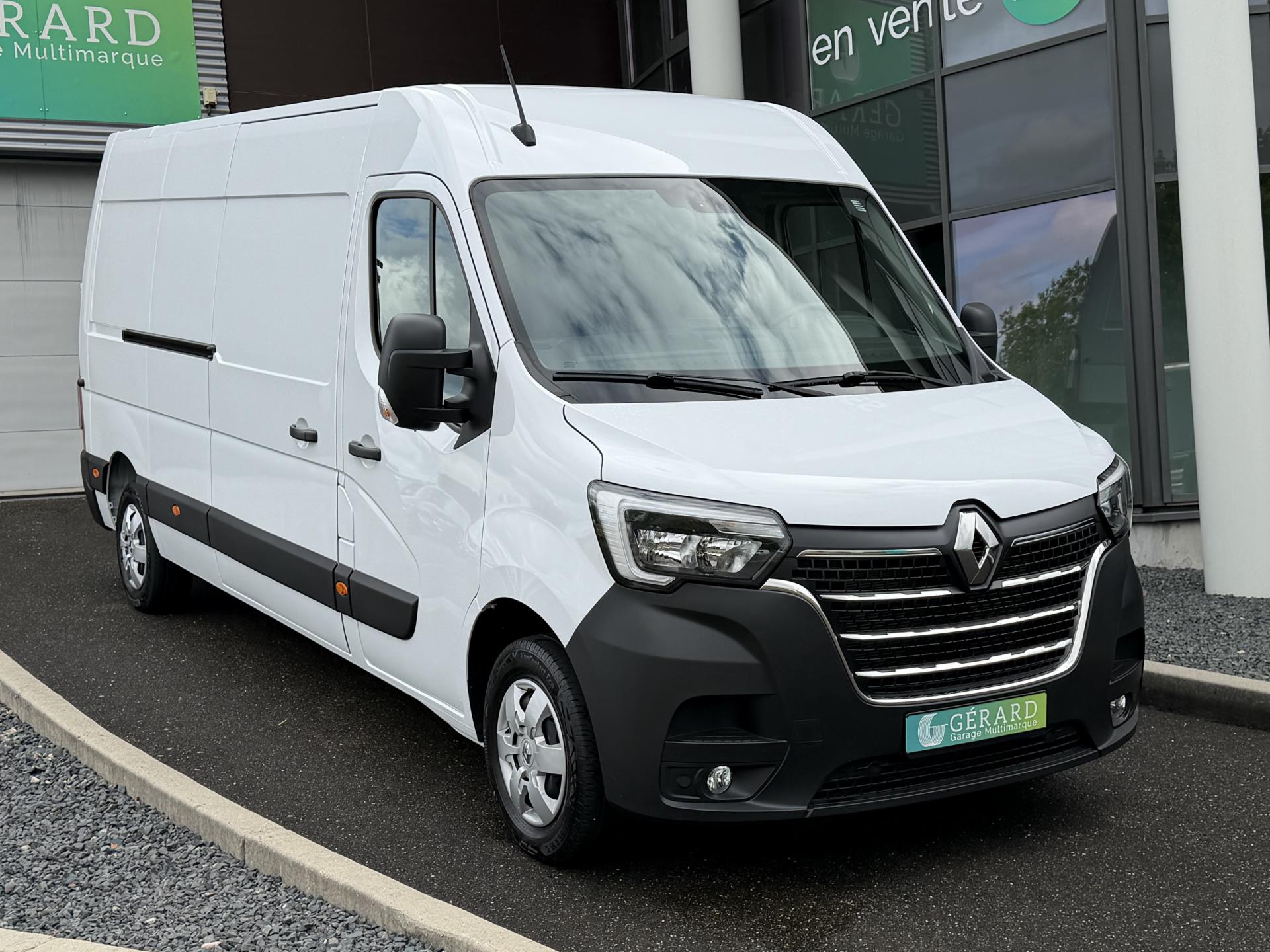 RENAULT MASTER F3500 L3H2 BLUE DCi  180 GRAND CONFORT ATTELAGE HABILLAGE BOIS 1ERE MAIN