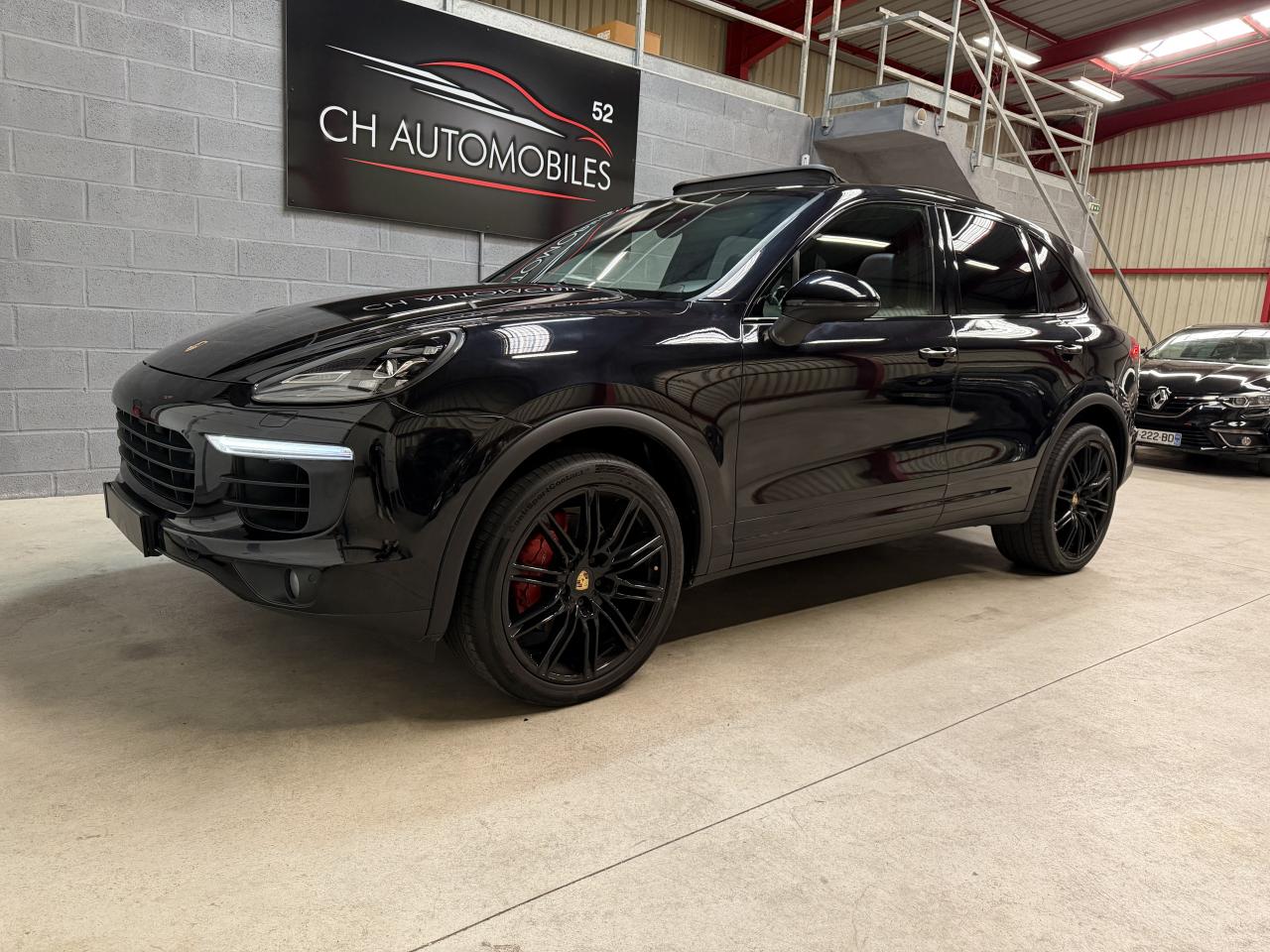 PORSCHE CAYENNE