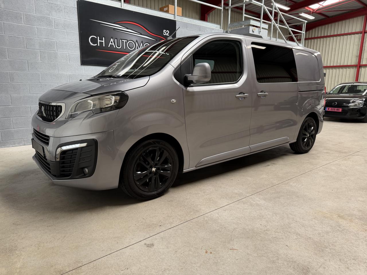 PEUGEOT EXPERT