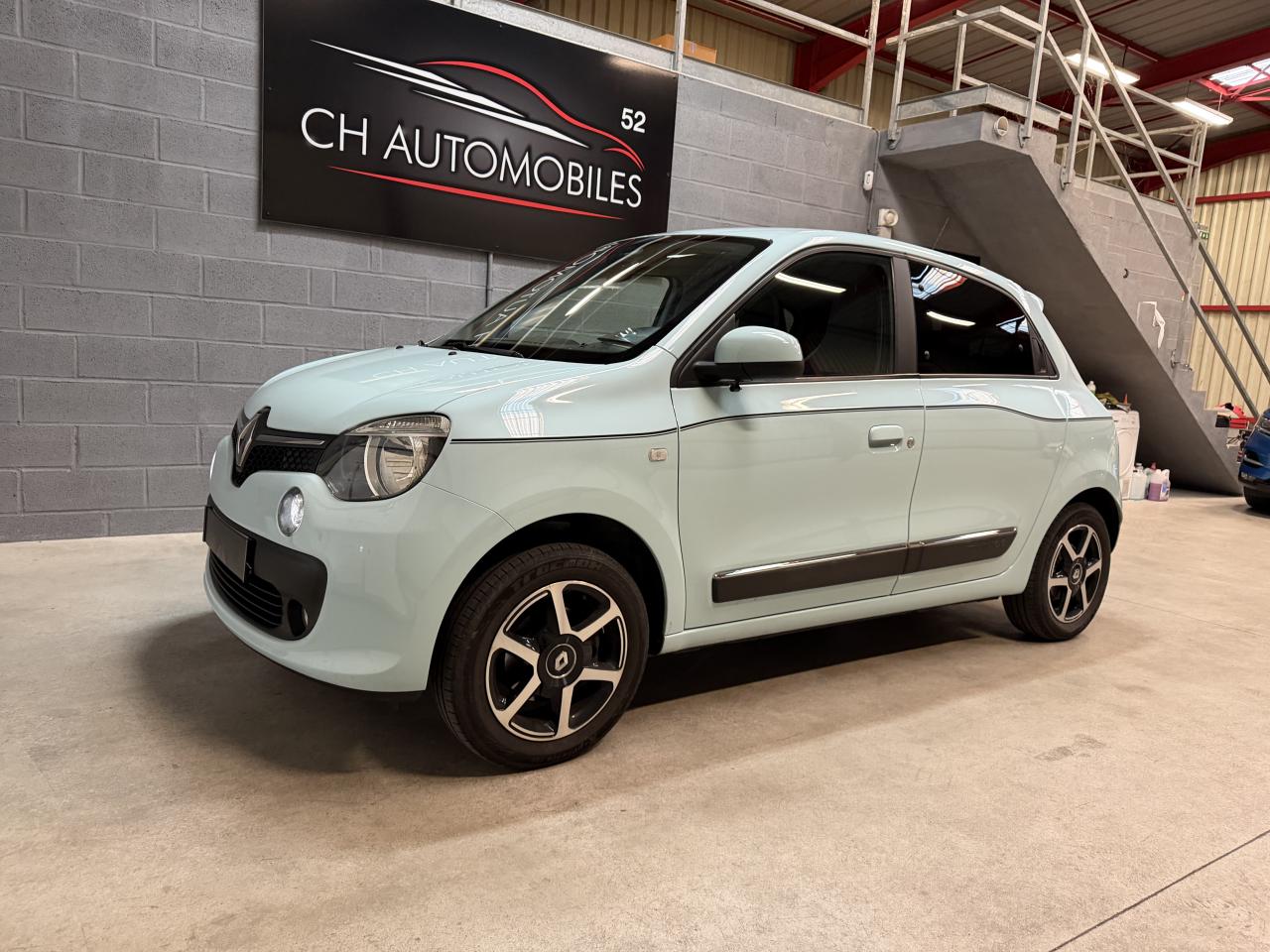 RENAULT TWINGO
