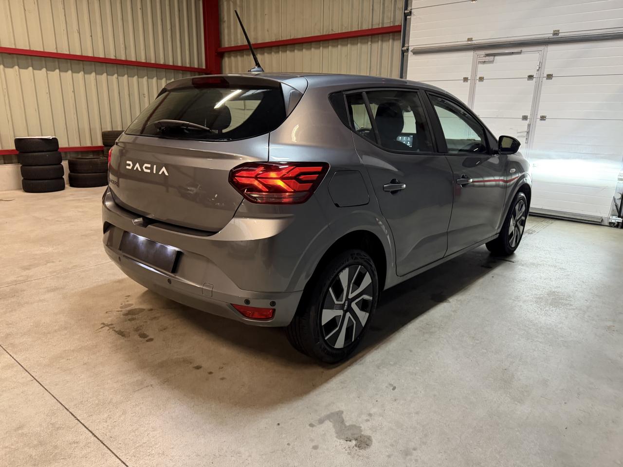 DACIA SANDERO