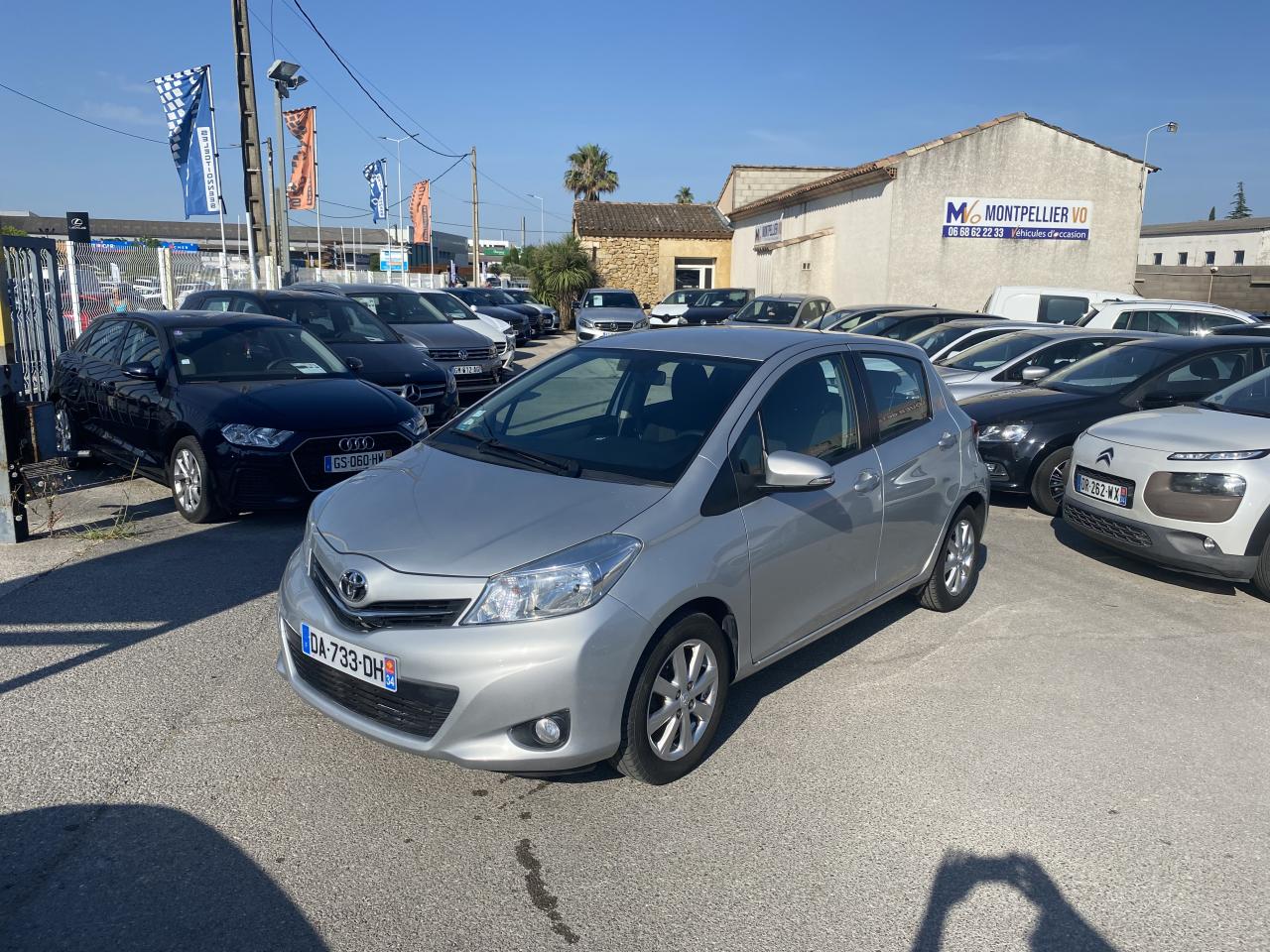 TOYOTA YARIS