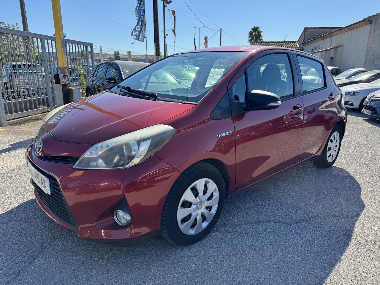 TOYOTA YARIS