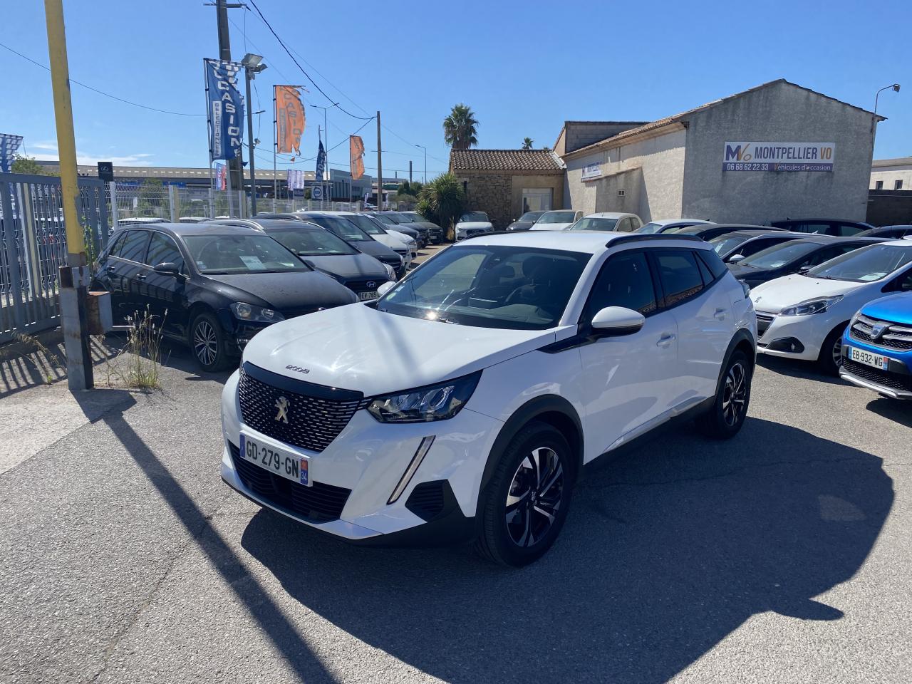 PEUGEOT 2008
