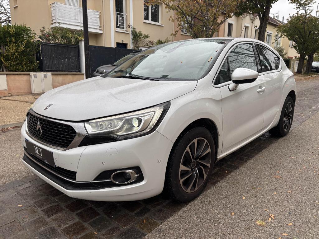 DS DS4