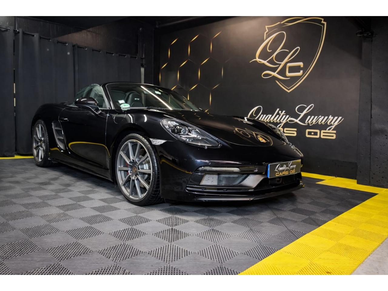 PORSCHE BOXSTER