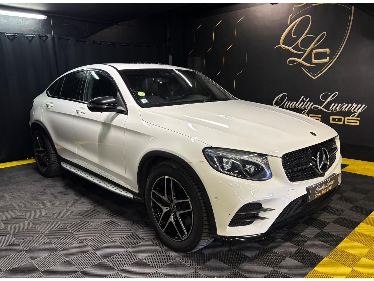 MERCEDES GLC