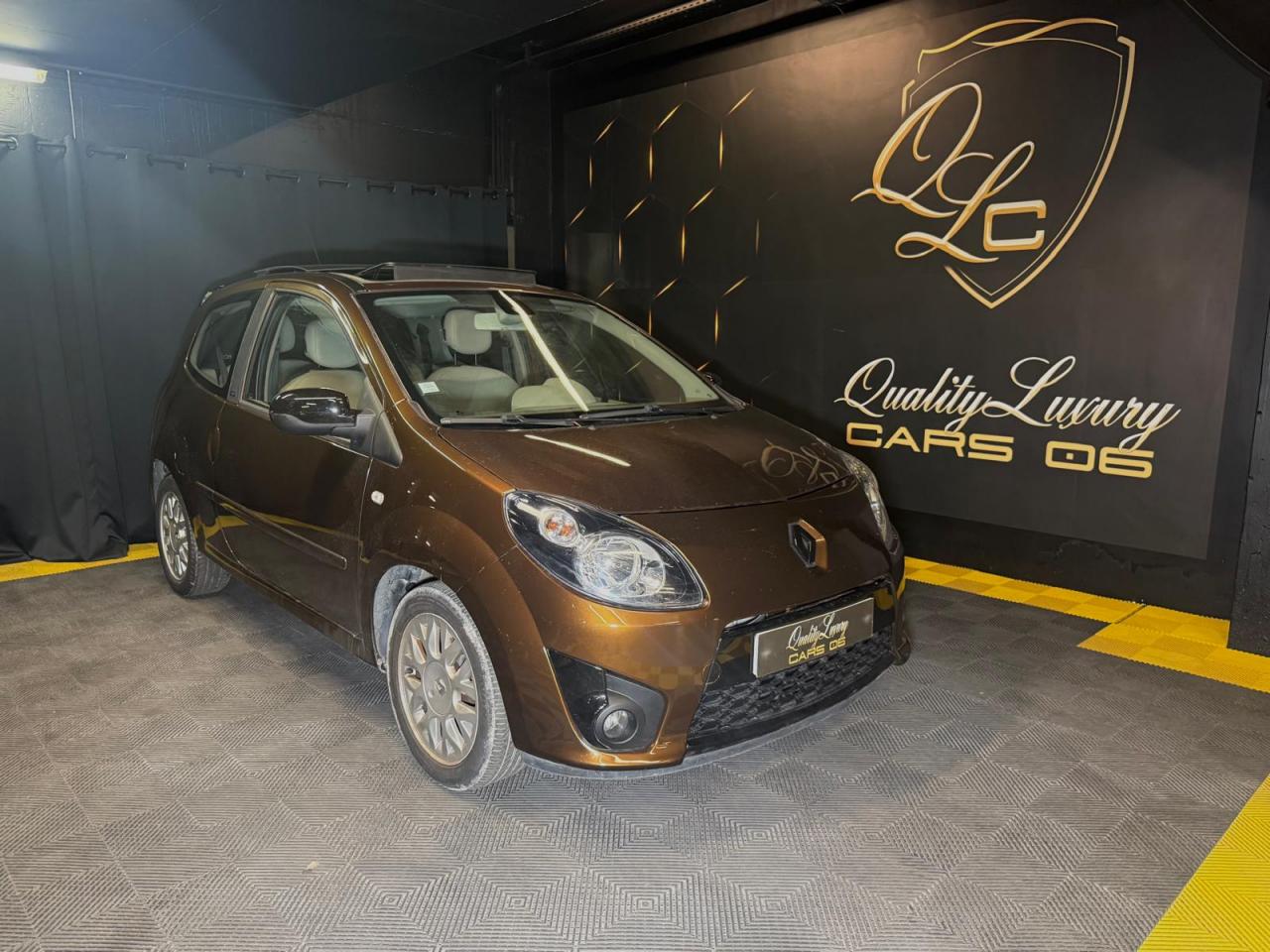 RENAULT TWINGO 1.2i 16V - 75 - BV Quickshift Euro 5  II BERLINE Initiale PHASE 1