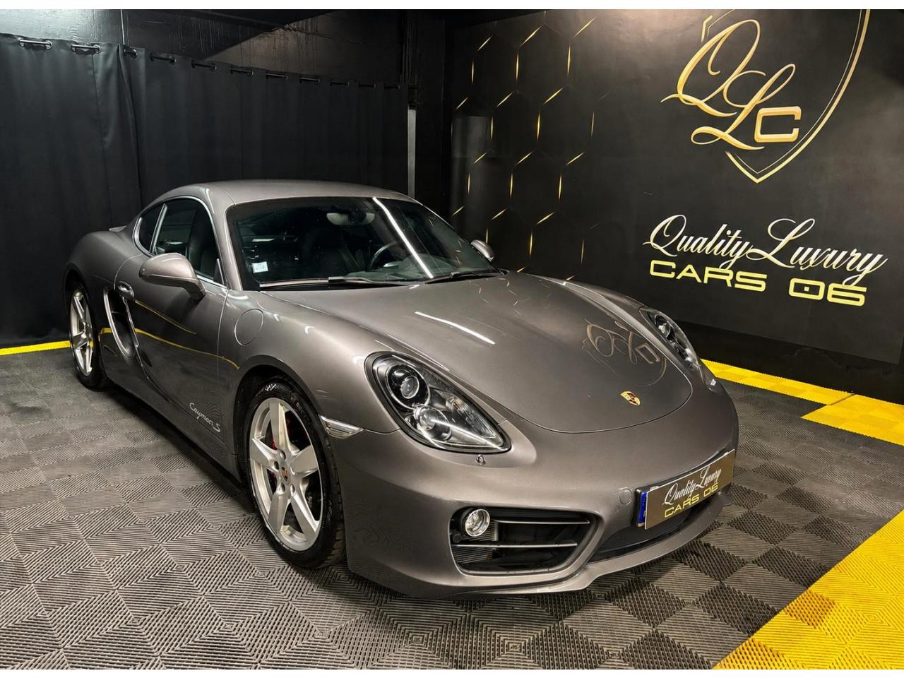 PORSCHE CAYMAN