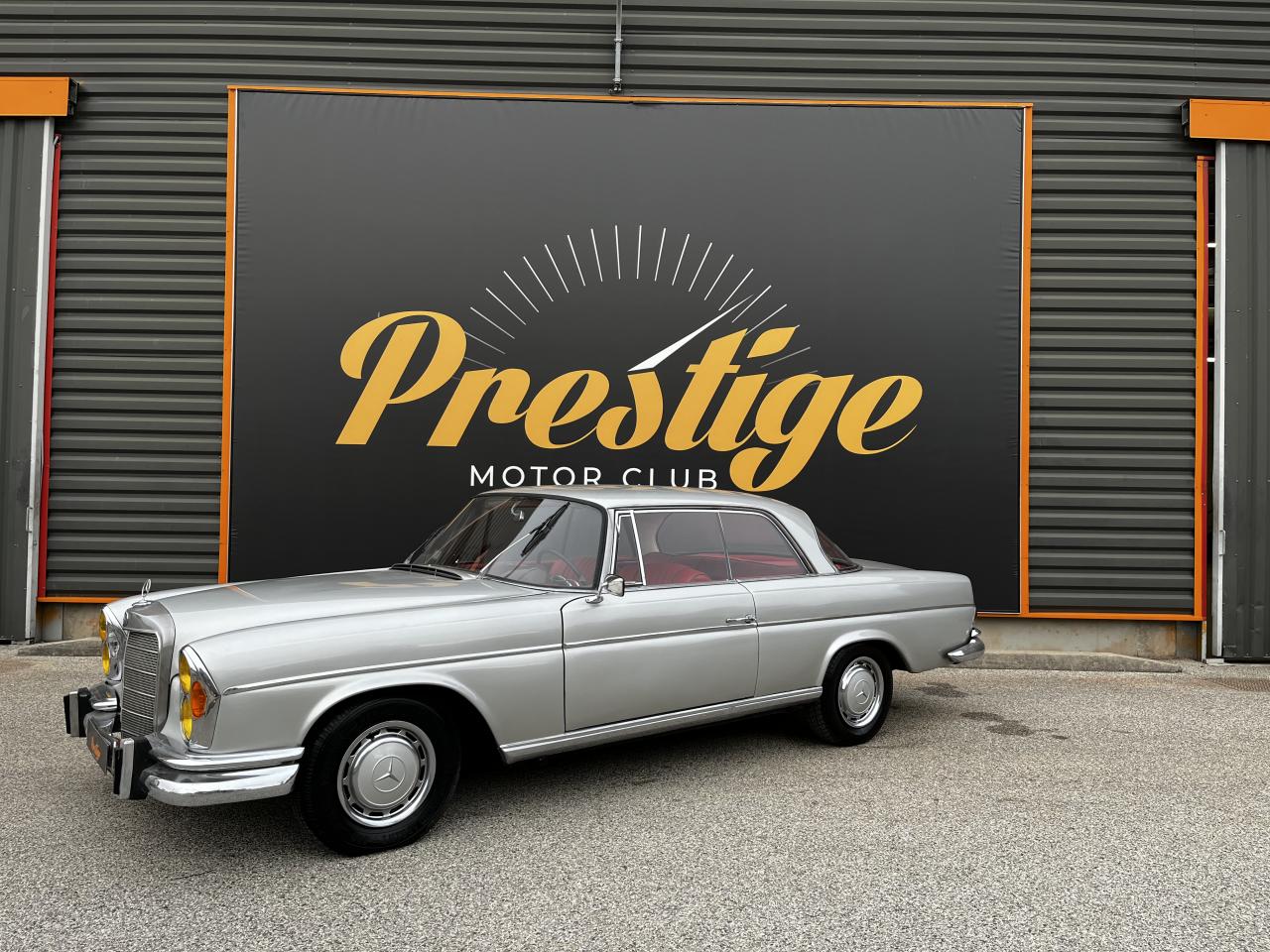 MERCEDES 220S SEB Coupé