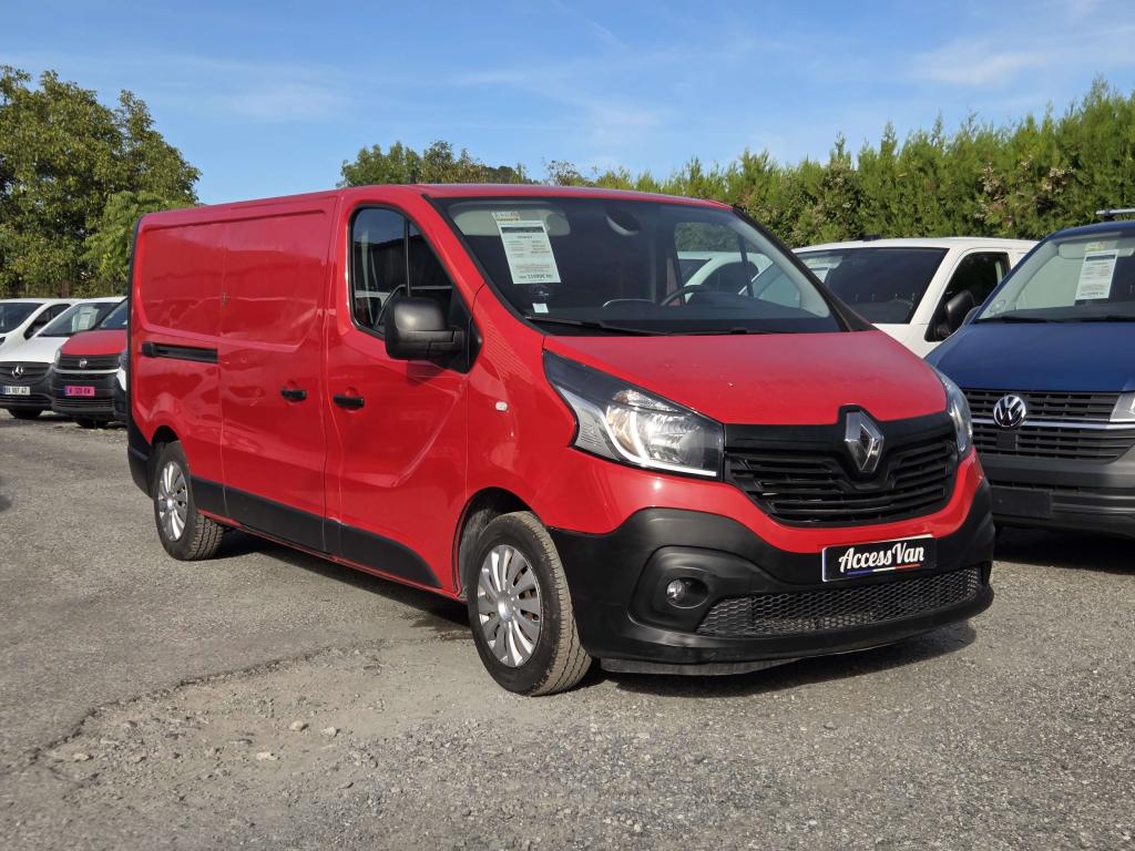 RENAULT TRAFIC