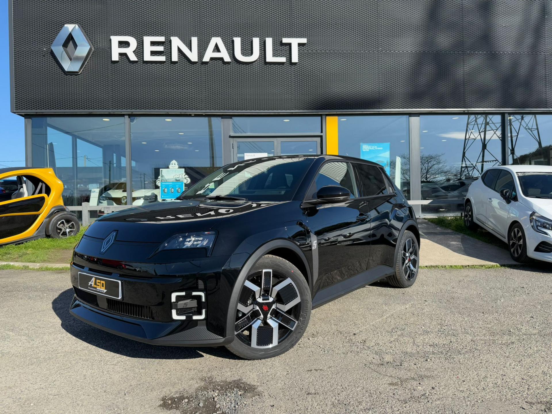 RENAULT RENAULT 5 E-TECH