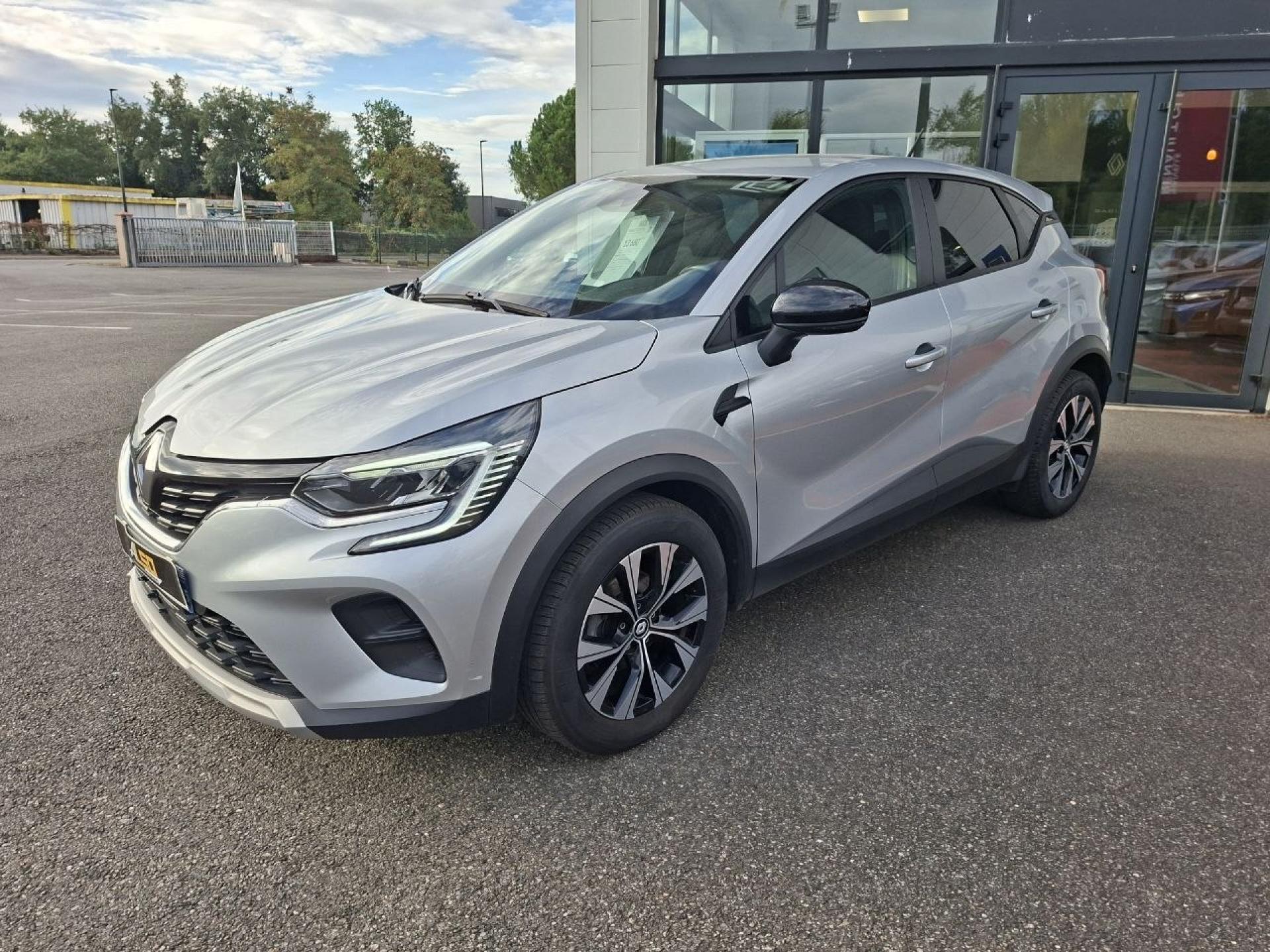 RENAULT CAPTUR
